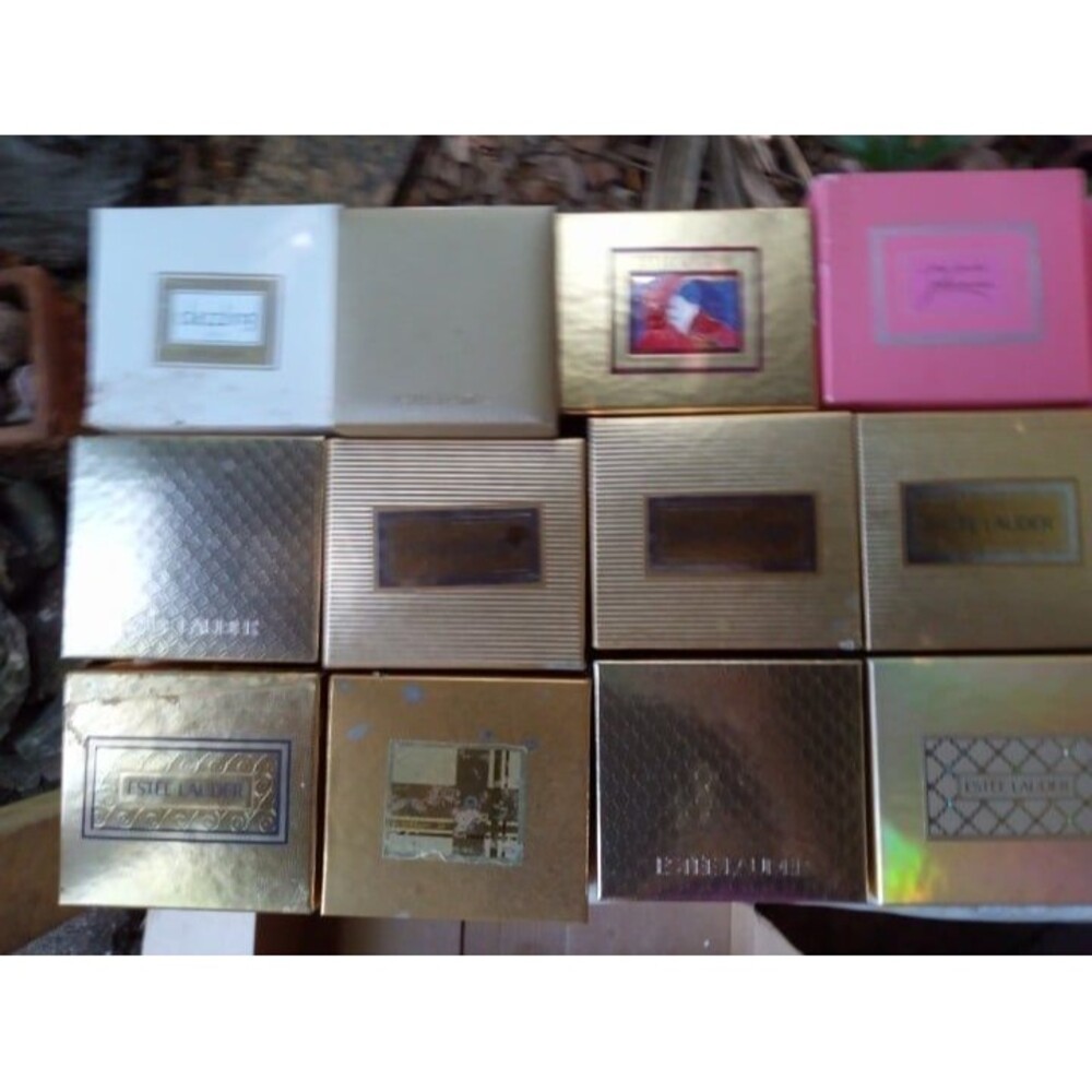 Vintage Estee Lauder Collectible Perfume Compacts - Picture 11 of 12